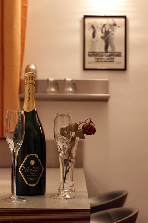 Luxrent Loft Lagrange * Turin